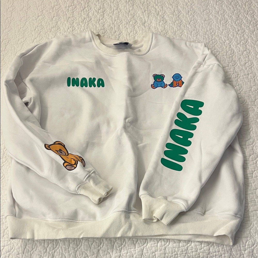 INAKA White Crewneck Sweater with Colorful Graphics
